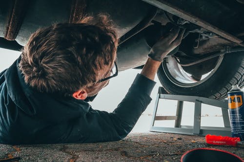 Top reasons to replace the car parts in your car with professionals